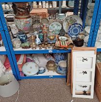 EXCELLENT SELECTION OF ORIENTAL PORCELAIN, CLOISONNE WARE, BRASSWARE SCROLL, PICTURES, LACQUER WIRE,