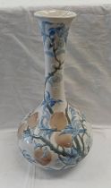 LARGE LLADRO BOTTLE NECK VASE DECORATED WITH PEACHES - 49CM TALL Condition Report: