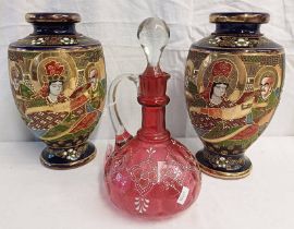 PAIR OF ORIENTAL VASES WITH FIGURAL DECORATION AND 4 CHARACTER MARKS TO BASE, 25.