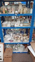 LARGE SELECTION OF PORCELAIN INCLUDING ROYAL ALBERT DINNER & TEASET BELLEEK PORCELAIN CUP & SAUCER,