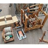 WOOD & METAL LOOM WITH ACCESSORIES AND A ASHFORD DRUM CARDER Condition Report: Drum