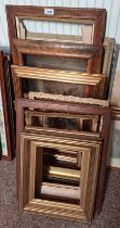 GOOD SELECTION OF VARIOUS GILT AND WOOD PICTURE FRAMES OF VARYING SIZES