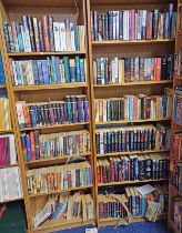 LARGE SELECTION OF MAINLY FICTION BOOKS TO INCLUDE: MANY PAPERBACK & HARD COVER TERRY PRATCHET
