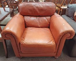 TAN LEATHER CLUB ARMCHAIR