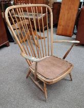 ERCOL SPINDLE BACK ARMCHAIR FRAME - AF