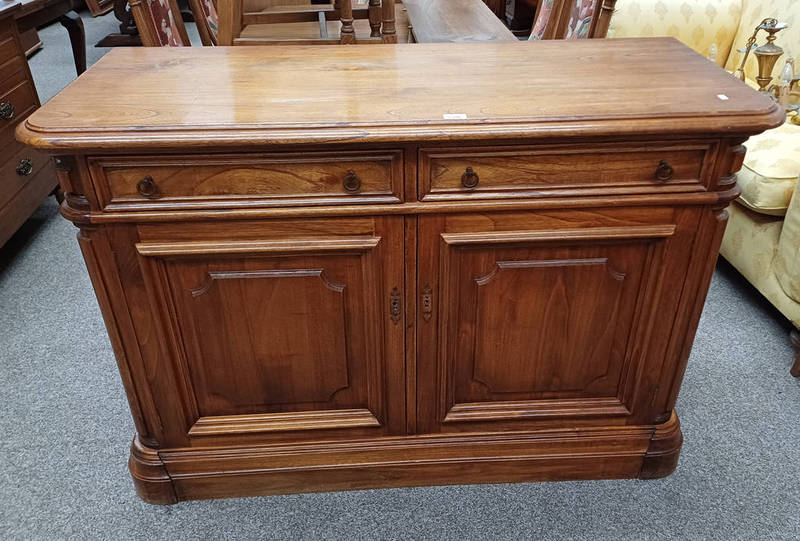 OAK SIDEBOARD WITH 2 DRAWERS OVER 2 PANEL DOORS - 90 CM TALL X 132 CM WIDE