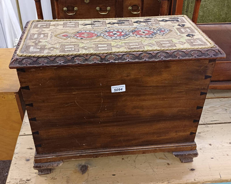 19TH CENTURY MAHOGANY BOX WITH LIFT-UP TOP WITH VICTORIAN GLASS BEAD TAPESTRY TOP.