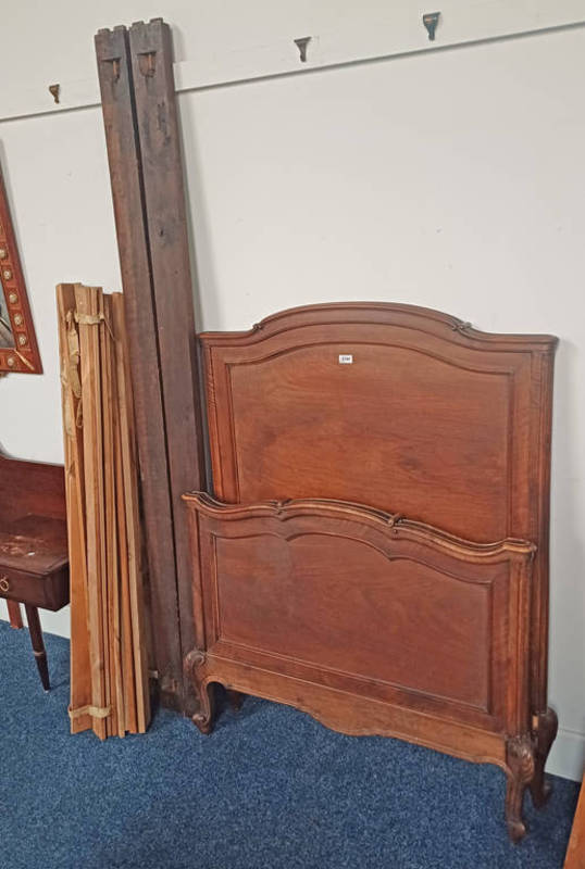 LATE 19TH CENTURY CONTINENTAL MAHOGANY SINGLE BEDFRAME ON CABRIOLE SUPPORTS,