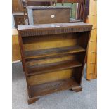 OAK OPEN BOOKCASE WITH ADJUSTABLE SHELVES ON BRACKET SUPPORTS,