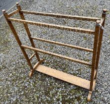 19TH CENTURY TOWEL RAIL