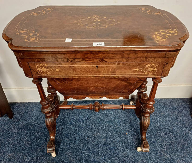 19TH CENTURY INLAID BURR WALNUT GAMES TABLE WITH FLIP UP TOP OVER SINGLE DRAWER ON DECORATIVE