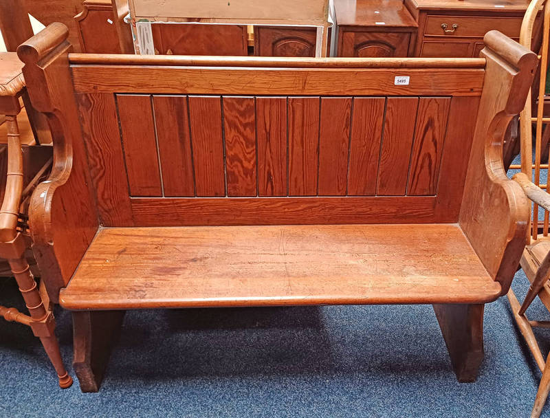 EARLY 20TH CENTURY PINE PEW.