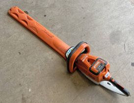 2019 STIHL HSA 86 25" HEDGECUTTER +1 BATTERY BATTERY HEDGE TRIMMER WITH 25" DOUBLE SIDED CUTTING