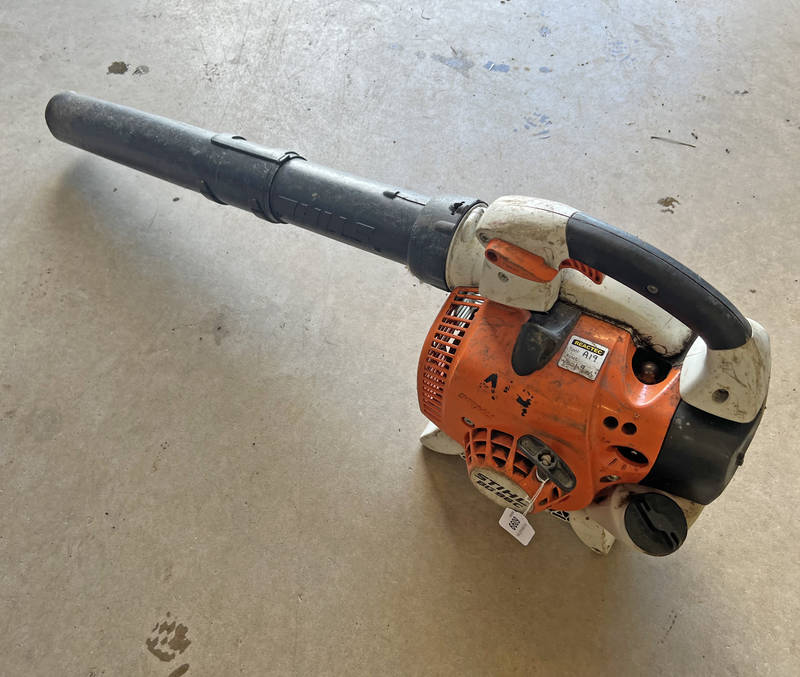 2018 STIHL HAND HELD BLOWER BG86 C-E 27CC HAND HELD LEAF BLOWER **TO BE SOLD PLUS VAT ON THE
