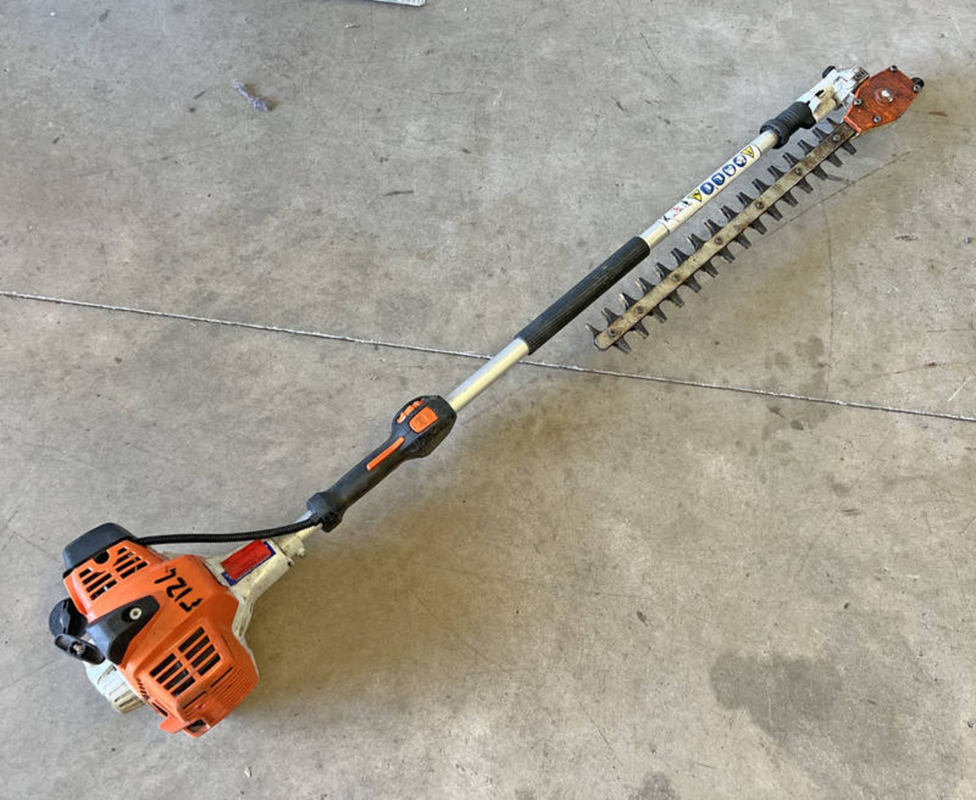 2014 STIHL 92 KC-E HEDGE TRIMMER PROFESSIONAL SHORT SHAFT LONG REACH HEDGE TRIMMER DOUBLE SIDED