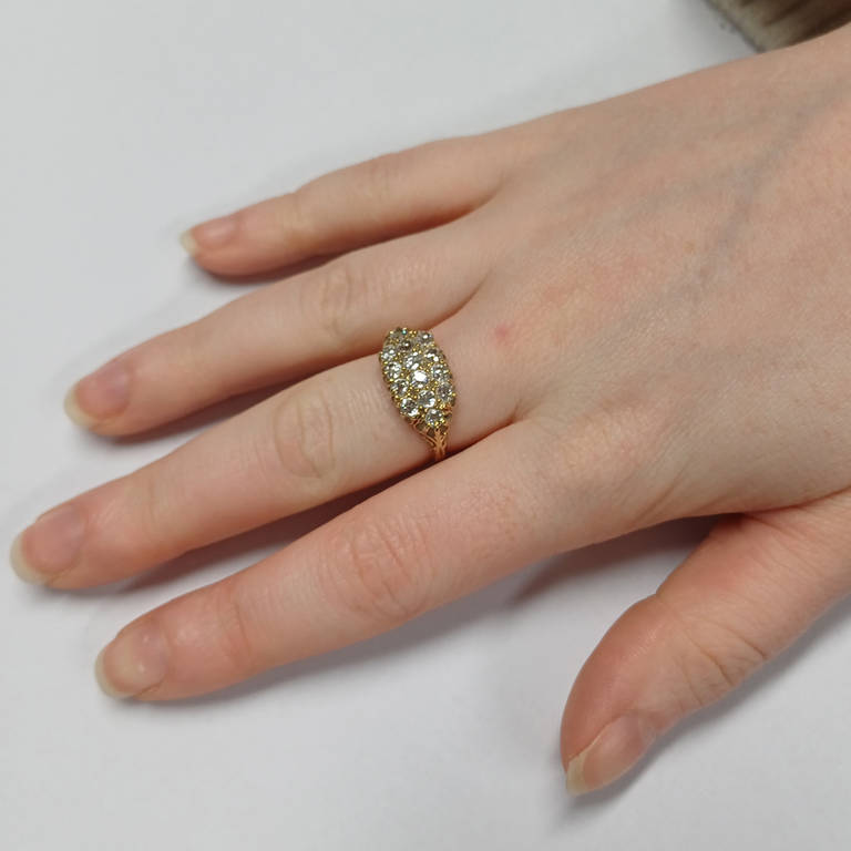 EARLY 20TH CENTURY 18CT GOLD DIAMOND SET CLUSTER RING, - Image 3 of 3