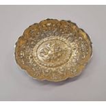 VICTORIAN SILVER OVAL DISH EMBOSSED WITH FLOWERS BY WILLIAM COMYNS, LONDON 1893 - 12CM LONG,