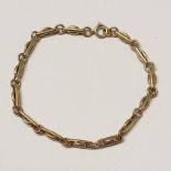 9CT GOLD BRACELET 19CM LONG, 8.