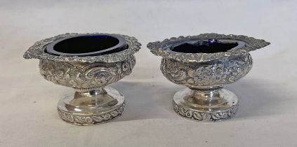 GEORGE III SILVER PEDESTAL SALT WITH BLUE GLASS LINER BY ABSTINANDO KING,