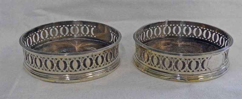 PAIR OF GEORGE III SILVER WINE COASTERS WITH PIERCED OVAL BORDERS - LONDON 1791