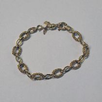 9CT GOLD BRACELET.