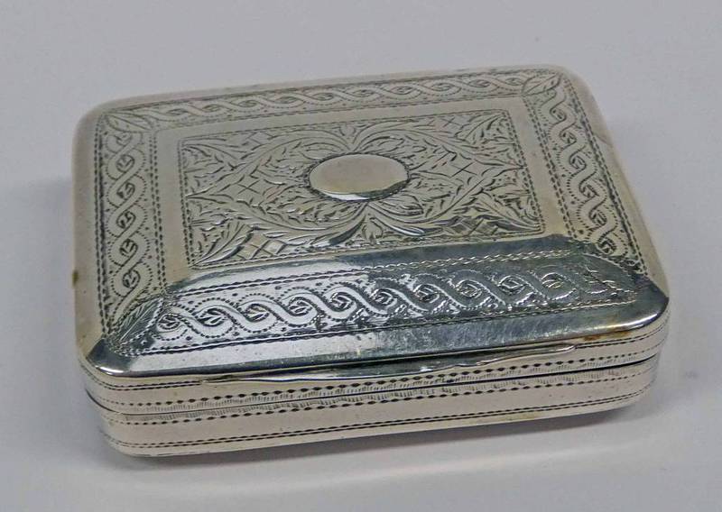 GEORGIAN SILVER SNUFF BOX WITH ENGRAVED DECORATION & GILT INTERIOR BY CLARK & SMITH,