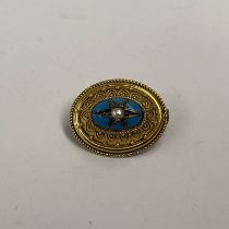 VICTORIAN GOLD PEARL & TURQUOISE SET OVAL BROOCH - 2.5 CM, 3.