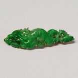 CHINESE YELLOW METAL MOUNTED JADE DRAGON BROOCH - 5 CM LONG Condition Report: