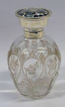 SILVER MOUNTED ENGRAVED GLASS SCENT BOTTLE,