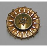 15CT GOLD SEED PEARL CIRCULAR TARGET BROOCH WITH SWIRL DECORATION, CHESTER 1890 - 7.