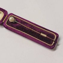 LATE 19TH OR EARLY 20TH CENTURY PEARL & ROSE CUT DIAMOND STICK PIN