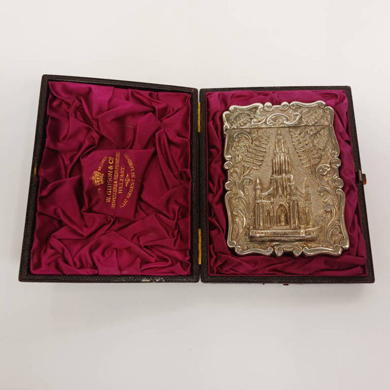 VICTORIAN SILVER CASTLE TOP CARD CASE WITH DEEP RELIEF DEPICTION OF THE SCOTT MONUMENT,