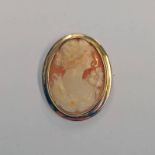 18CT GOLD OVAL CAMEO BROOCH - 4CM LONG Condition Report: Weight: 8.