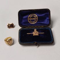 14K GOLD SIGNET RING - FOR 1918 VICTORY - 6.