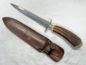 JONATHON CROOKES SHEFFIELD FS STYLE FIGHTING KNIFE WITH 17CM LONG DOUBLE EDGED BLADE,