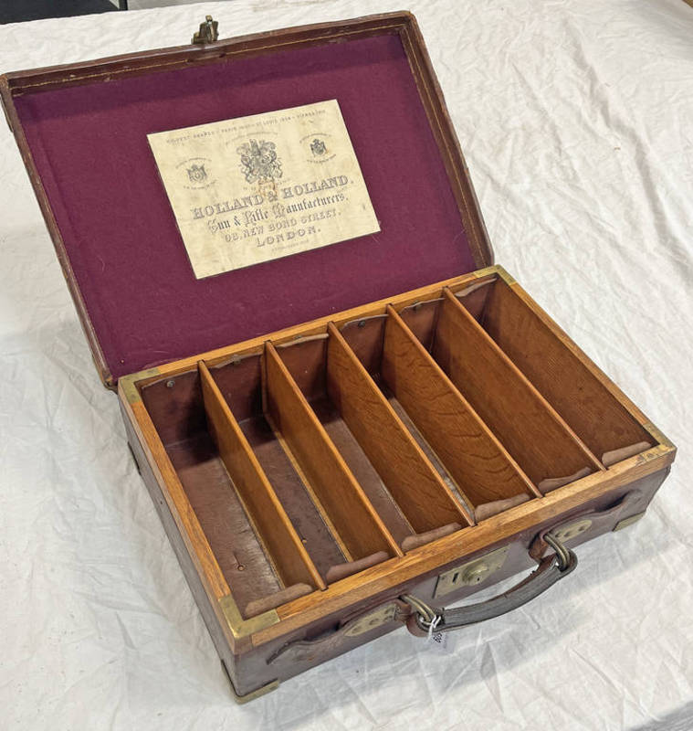 LEATHER CARTRIDGE CASE WITH HOLLAND & HOLLAND LABEL TO THE INTERIOR