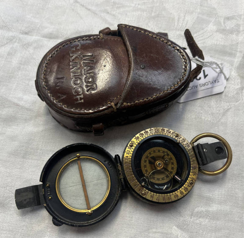 WW1 BRITISH MILITARY BAKER & SONS 1917 MARCHING COMPASS IN ITS LEATHER CASE MARKED TO MAJOR G