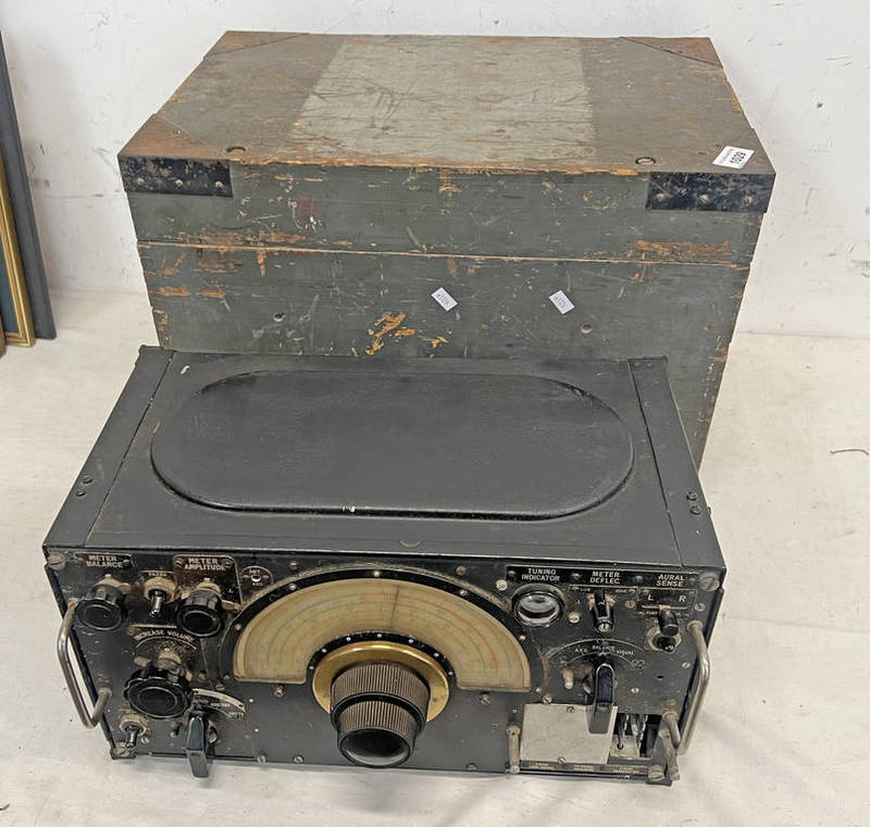 WW2 AIR MINISTRY RECEIVER TYPE R 1155A AS USED IN BOMBERS,