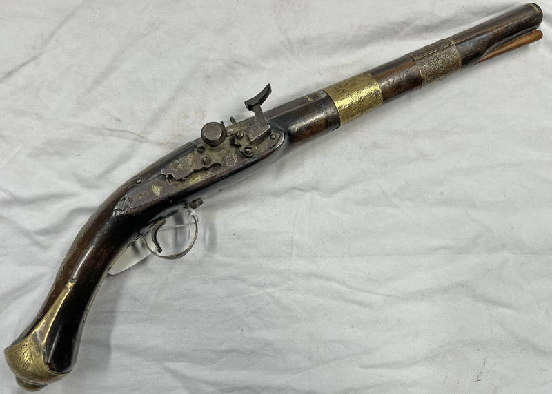 18 BORE NORTH AFRICAN SNAPHAUNCE PISTOL WITH 30.