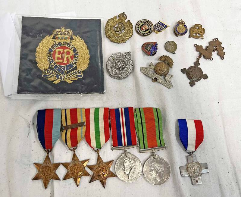 WW2 DUNKIRK VETERAN MEDAL GROUP TO 2916075 SIDNEY SNOWSELL CONSISTING OF 1939-45 STAR, AFRICA STAR,