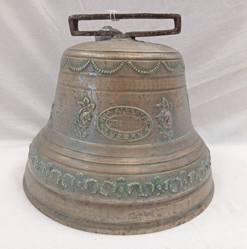 GEB ALBERTON LUZERN BELL / COW BELL WITH DECORATION AND DATED 1931,