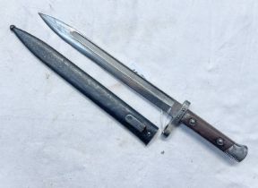 M1895 KNIFE BAYONET WITH 25 CM LONG BLADE WITH MAKERS LOGO TO RICASSO,