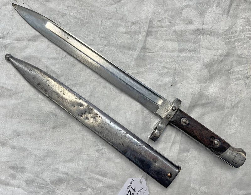 M1895 KNIFE BAYONET BY ERNST BUSCH SOLINGEN WITH 24.