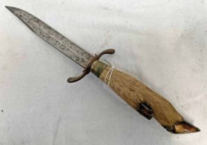 DEER HOOF KNIFE WITH 14.5 CM LONG BLADE MARKED EKRAN LAVALLE MEXICO 29.