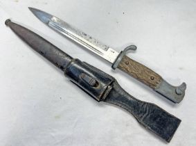 WW2 GERMAN K98 BAYONET WITH STAG EFFECT WOODEN GRIPS, 19.
