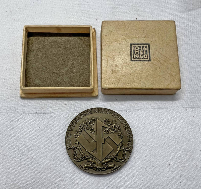 GERMAN STYLE NSB LOTSVERBONDENHEID 10-14 MEI 1940 MEDAL WITH BOX