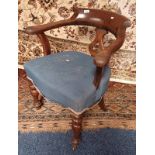 19TH CENTURY OAK CAPTAINS CHAIR ON TURNED SUPPORTS