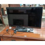 SAMSUNG 32" TV MODEL UE32D5520RKXXU