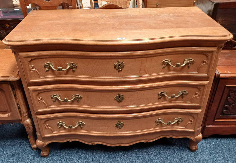 CONTINENTAL OAK CHEST OF 3 DRAWERS WITH SHAPED FRONT & BRASS ORMOULU HANDLES ON CABRIOLE SUPPORTS.