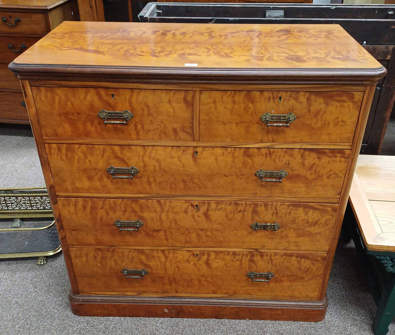 19TH CENTURY WALNUT CHEST OF 2 SHORT OVER 3 LONG DRAWERS ON PLINTH BASE 113CM TALL X 115 CM WIDE